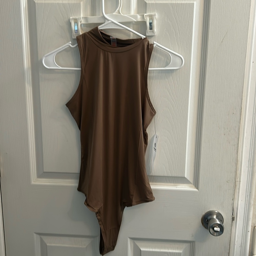 Mono B  Women’s Bodysuit nwt medium